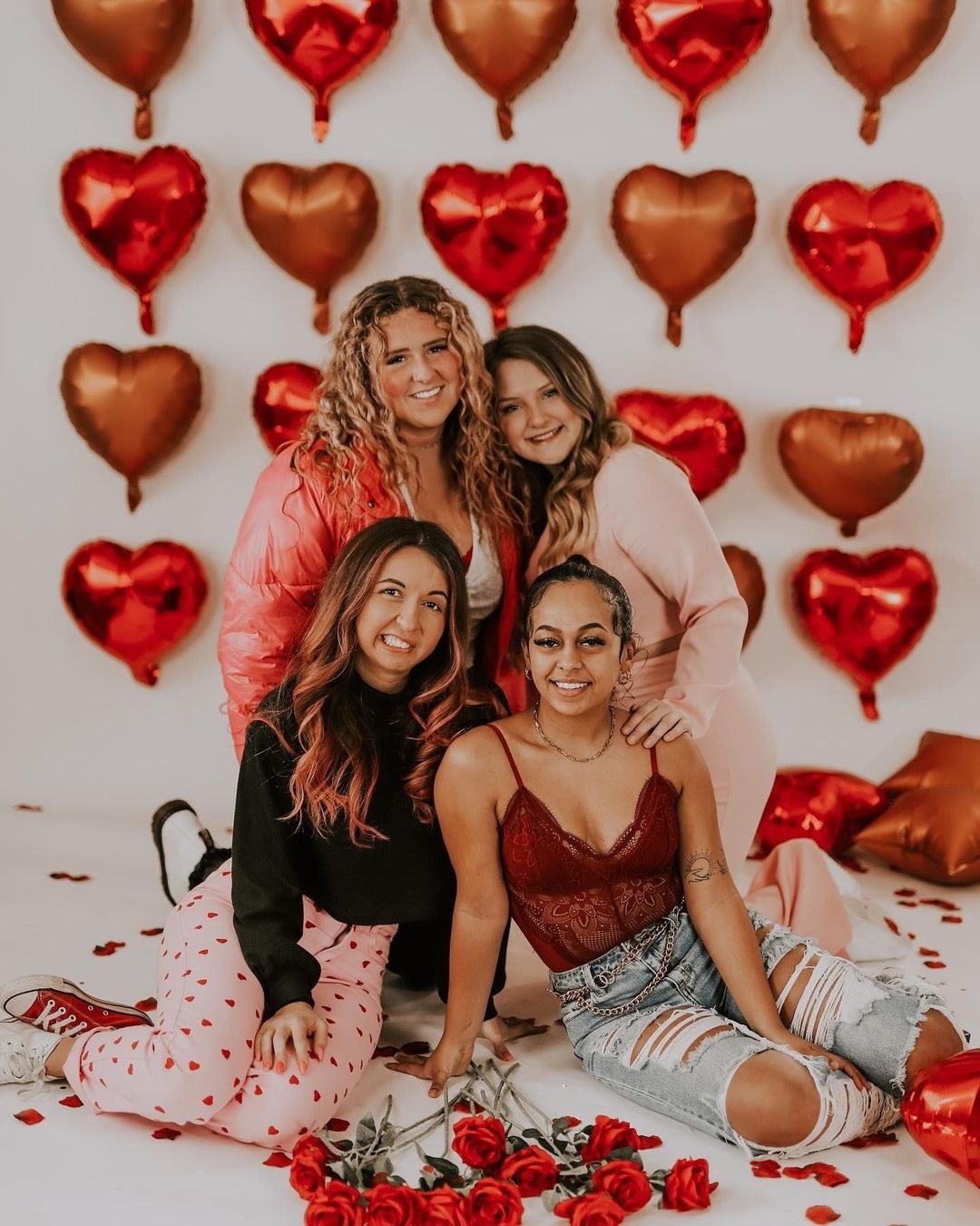 GALENTINE’S DAY PHOTOSHOOT