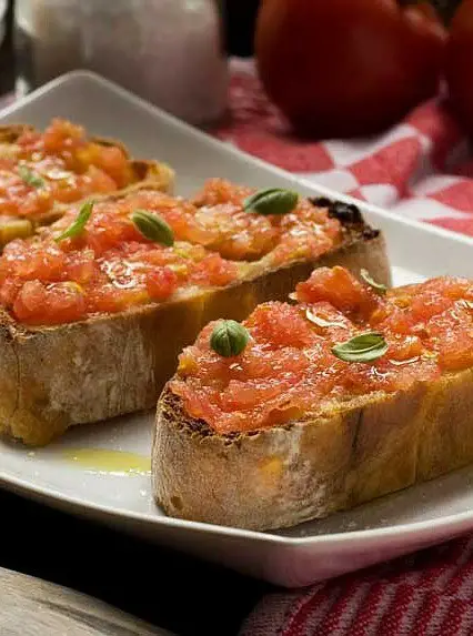 Spanish Bruschetta (Pan Con Tomate)