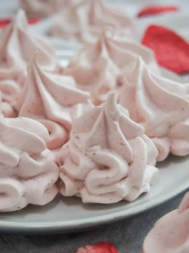 Strawberry Meringue Cookies