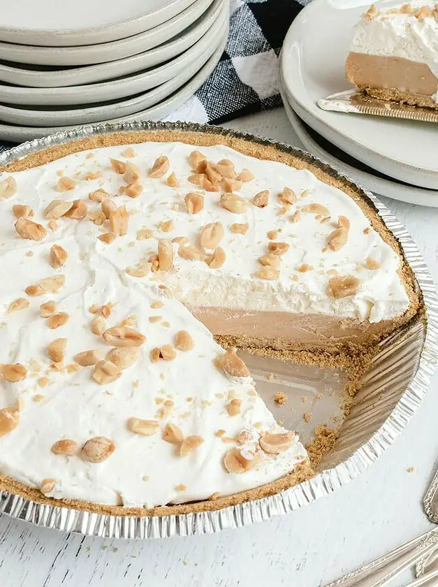 No-Bake Peanut Butter Pie