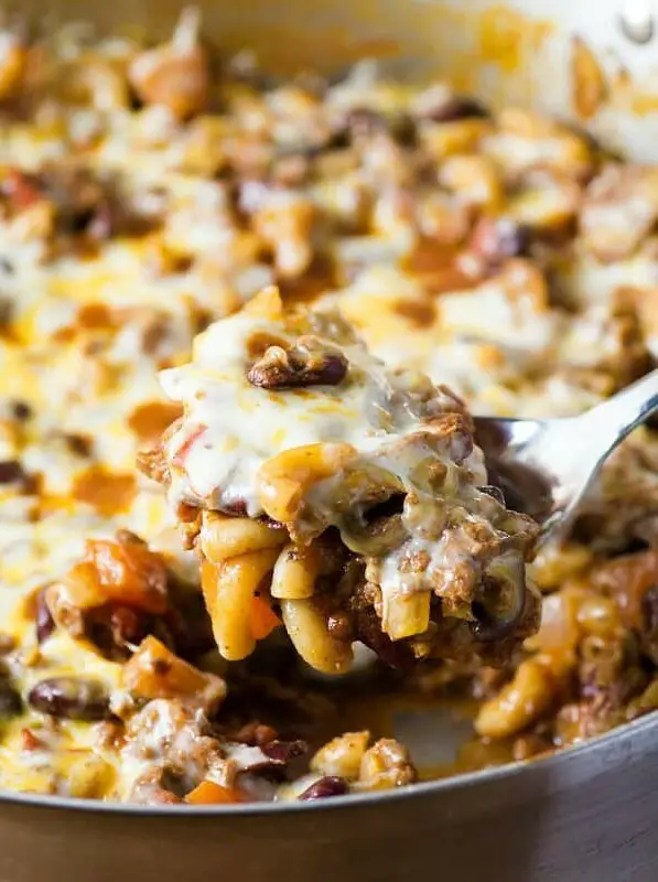 Easy Chili Mac Skillet Dinner