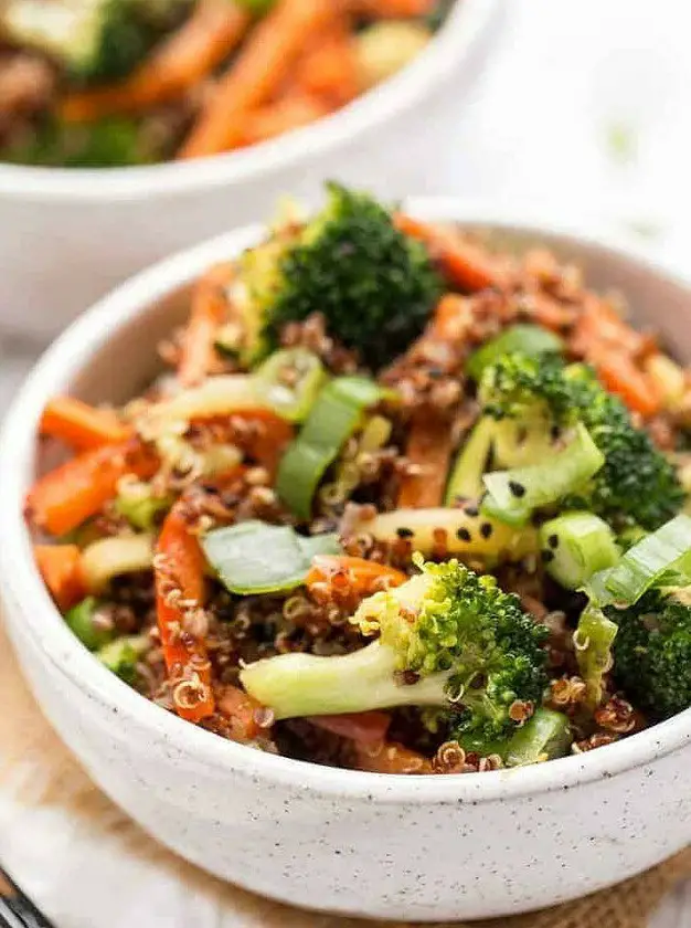 Gluten-Free Ginger Quinoa Bowl