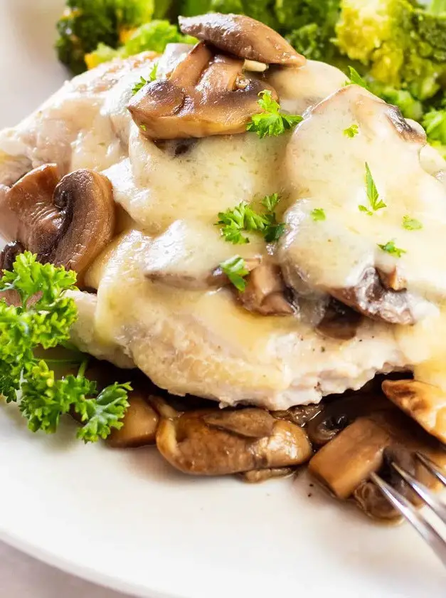 Mushroom Swiss Chicken