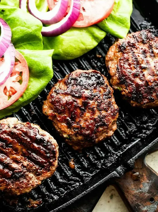 Juicy Grilled Turkey Burgers