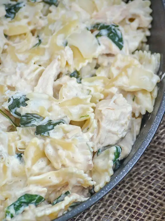 Chicken Florentine and Farfalle