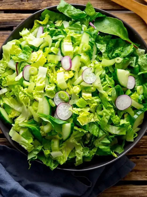 Simple Green Salad and Vinaigrette Dressing