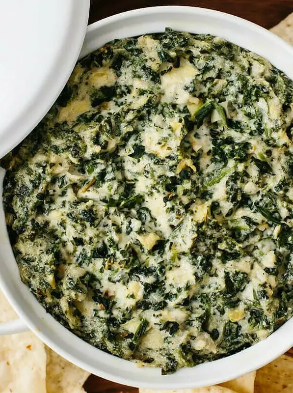 Healthy Spinach Artichoke Dip