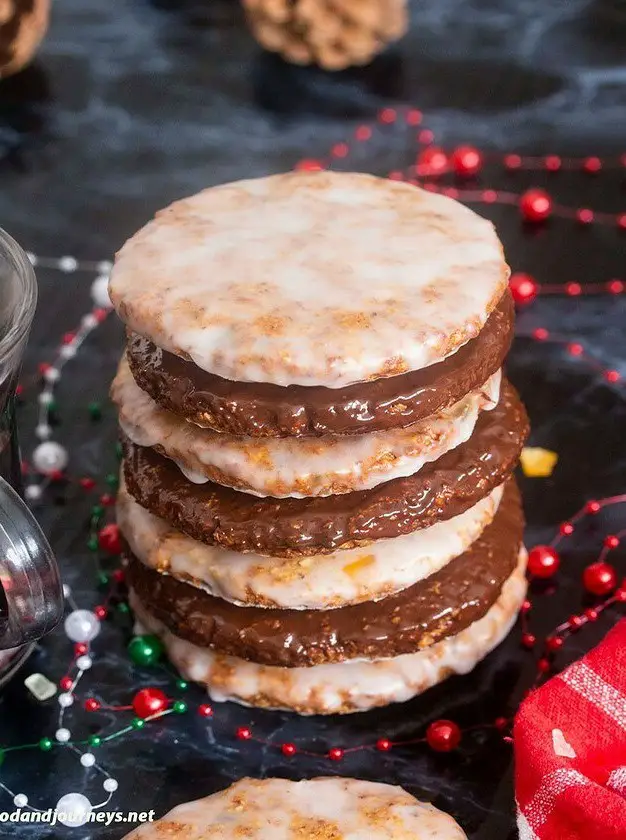 German Flourless Christmas Cookies (Elisenlebkuchen)