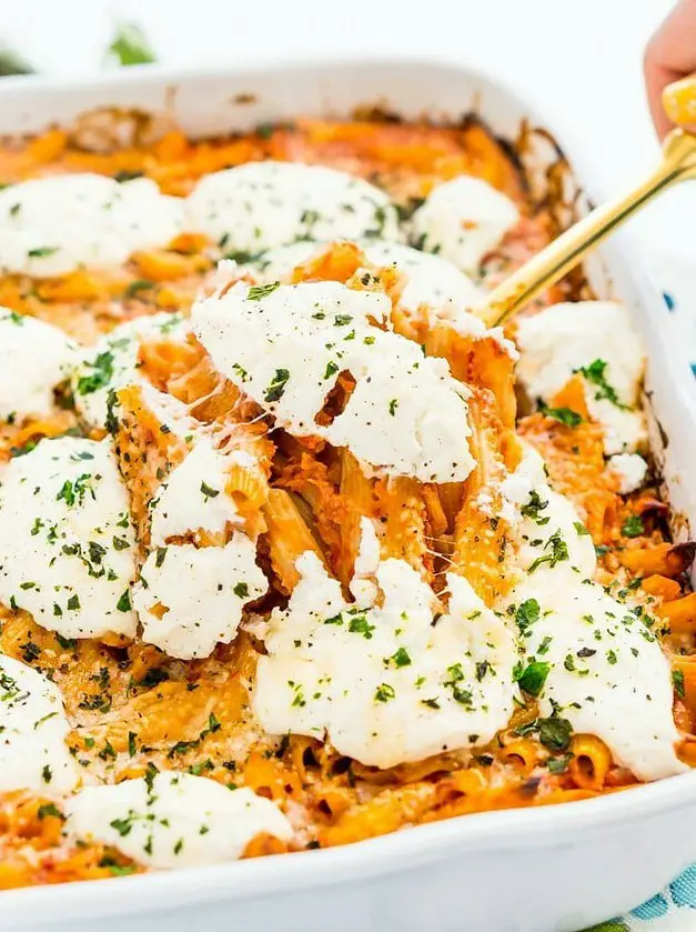 One Pan Tomato Ricotta Pasta Bake