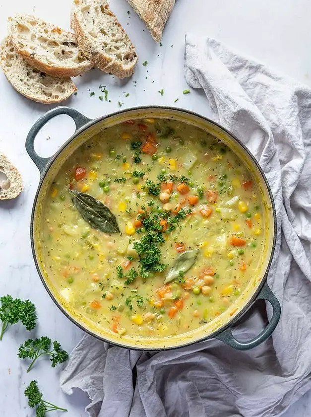 Creamy Vegetable Chickpea Soup