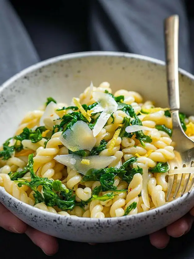 Lemon Arugula Pasta