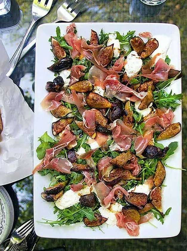 Grilled Figs, Prosciutto and Burrata Appetizer