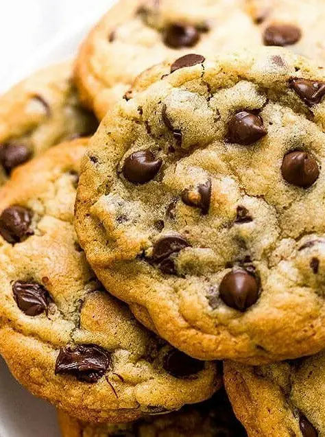 Bakery Style Chocolate Chip Cookies