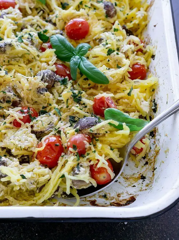 Tomato Feta Baked Spaghetti Squash