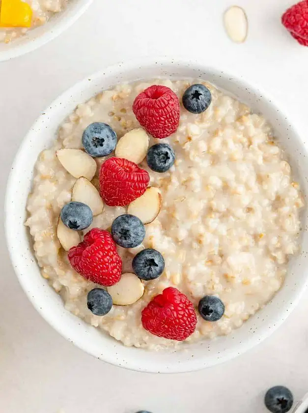 Crockpot Oatmeal with Steel Cut Oats