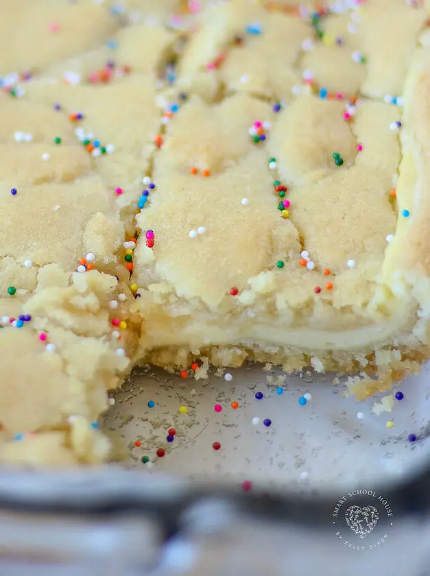 Sugar Cookie Cheesecake Bars