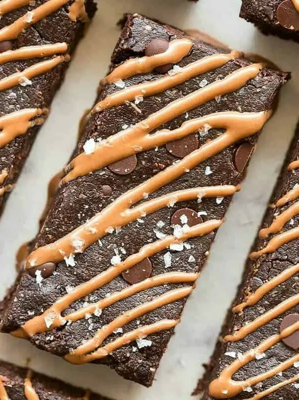 No Bake Chocolate Protein Bars