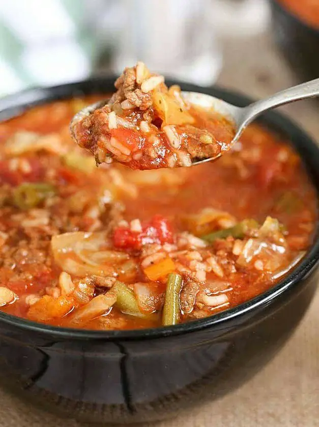 Slow Cooker Cabbage Roll Soup