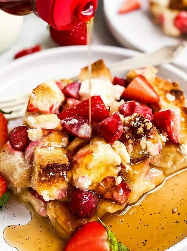 Strawberry French Toast Casserole with Cream Cheese