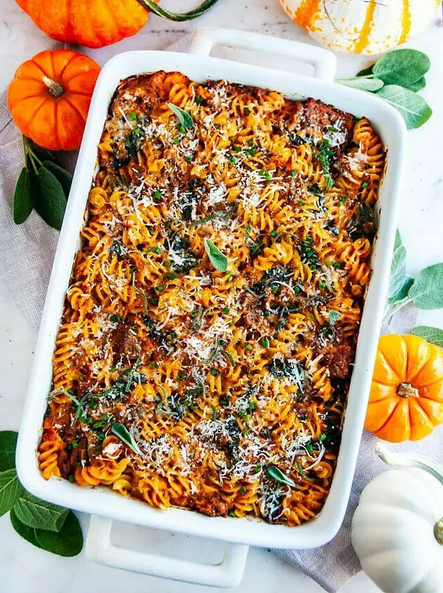 Pumpkin Sausage Spinach Pasta Bake