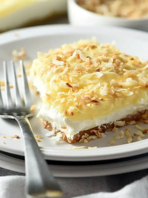 No-Bake Coconut Cream Lush Dessert