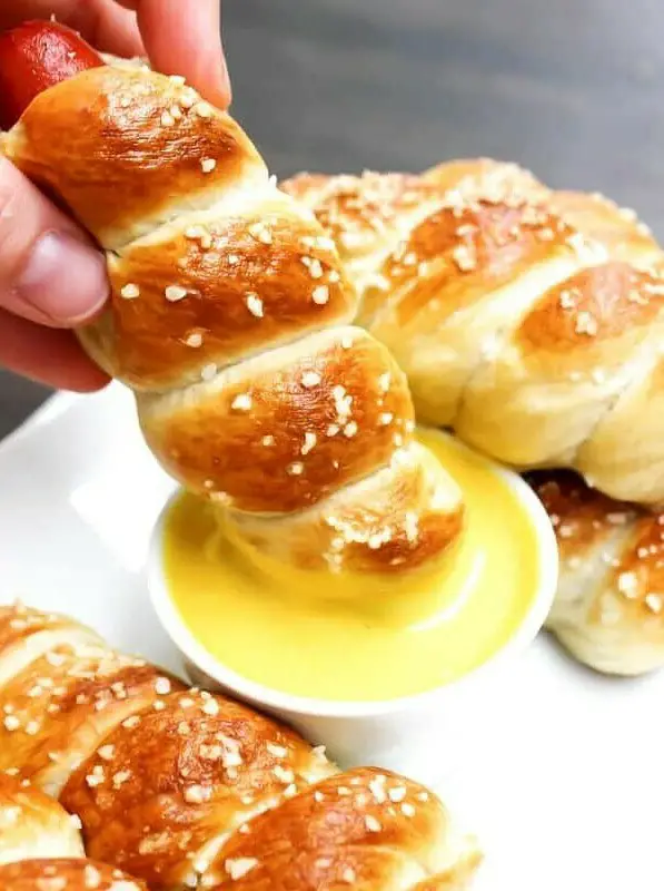 Easy Pretzel Hot Dogs