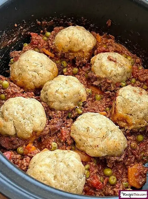 Slow Cooker Mince and Dumplings