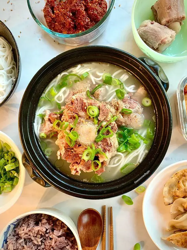 Korean Ox Tail Soup