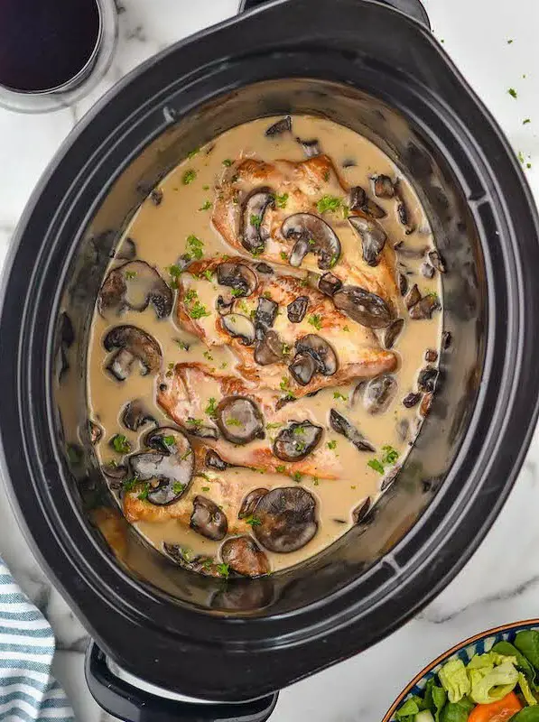 Crockpot Chicken Marsala