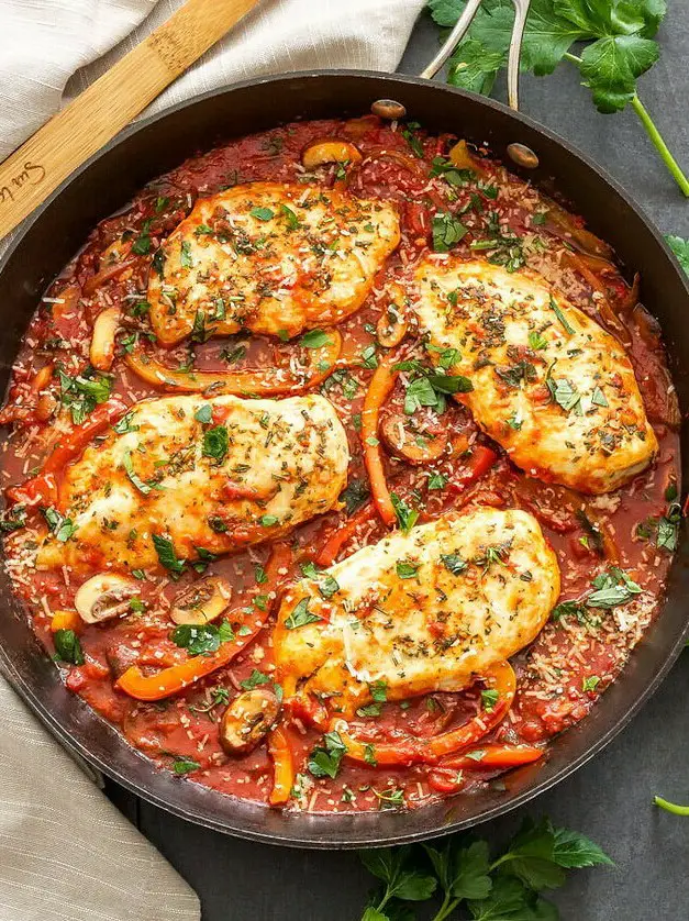 Easy Skillet Chicken Cacciatore