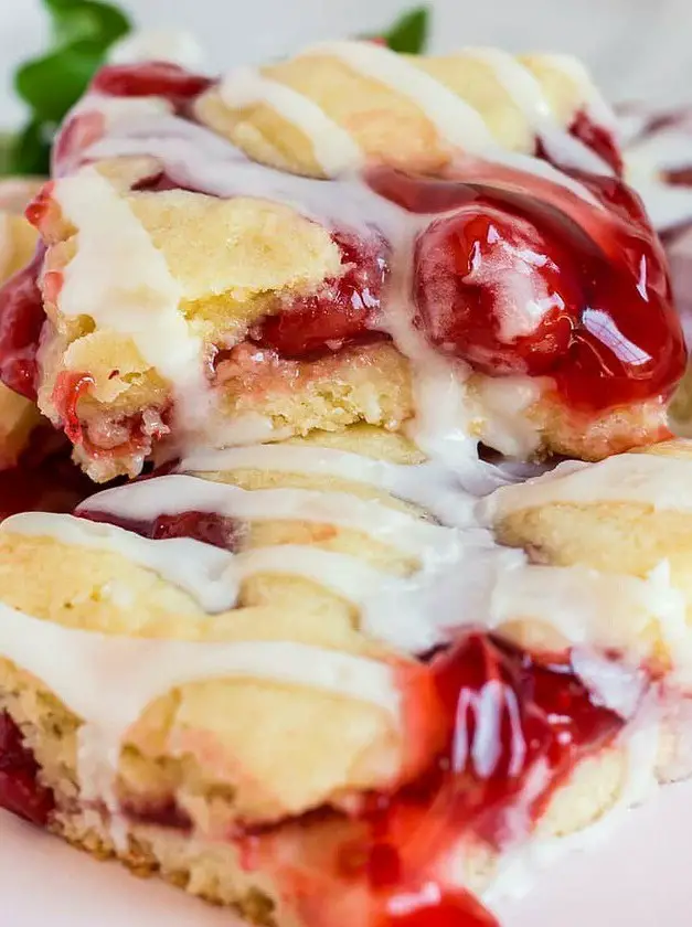 Easy Cherry Pie Bars