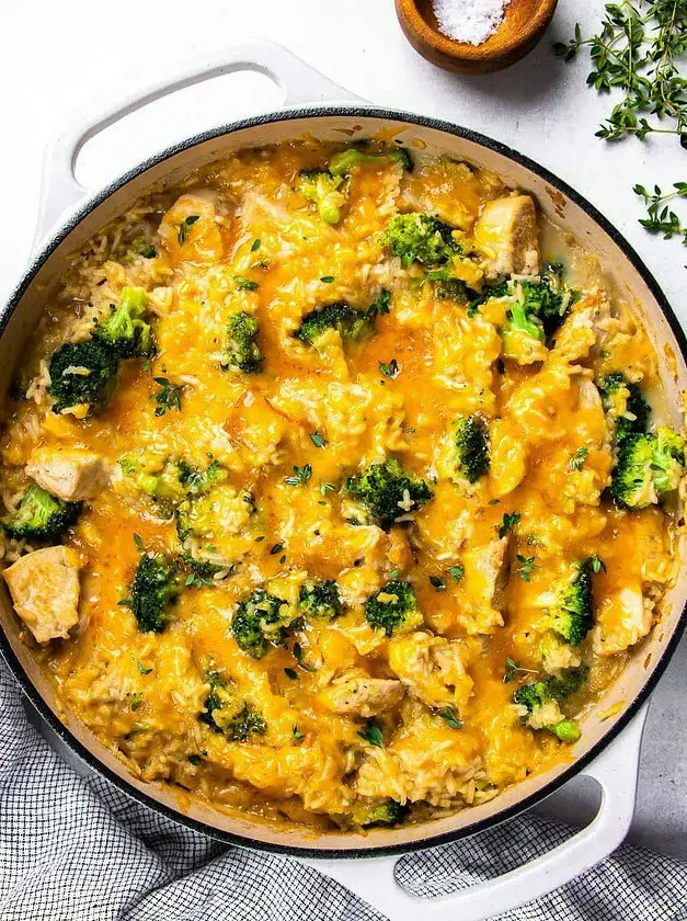 Cheesy Broccoli Chicken and Rice Casserole