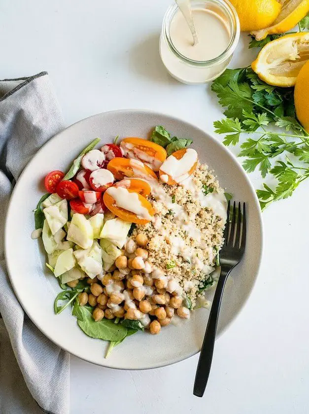 Mediterranean Quinoa Bowls