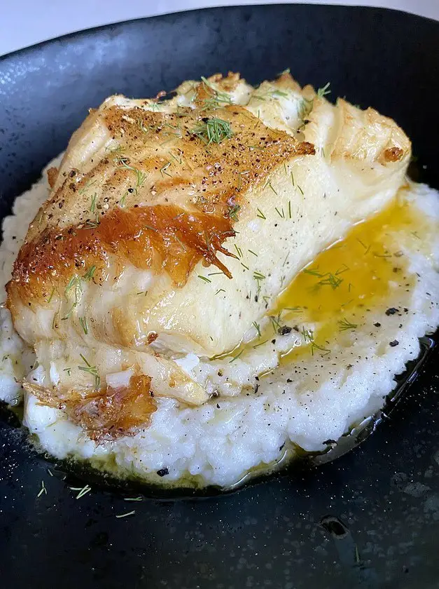 Pan Seared Chilean Sea Bass with Lemon Butter Sauce