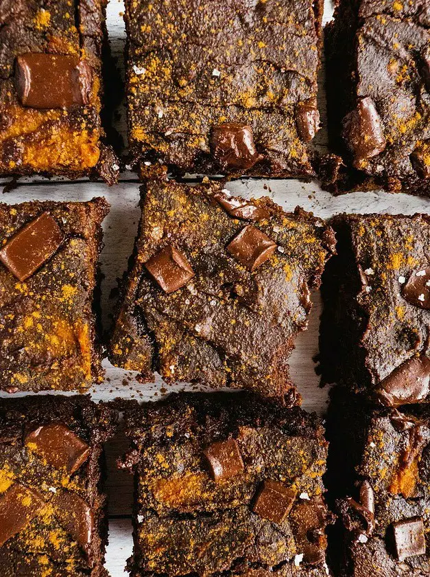 Gooey Paleo Pumpkin Brownies