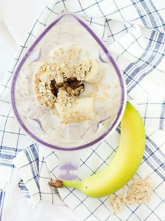 Banana Oatmeal Smoothie