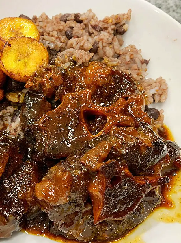 Caribbean Oxtails