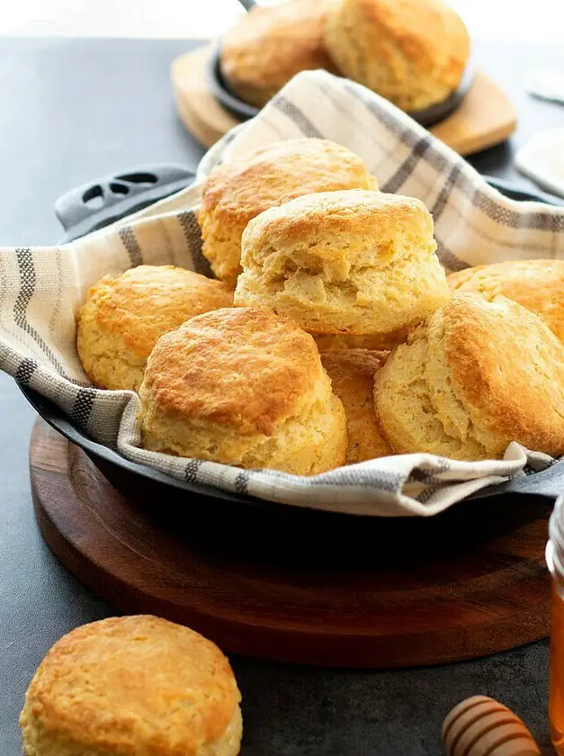 Cornmeal Buttermilk Biscuits