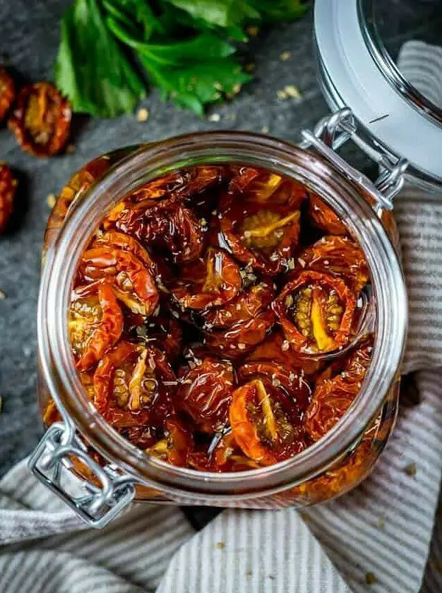 Homemade Sun-Dried Cherry Tomatoes