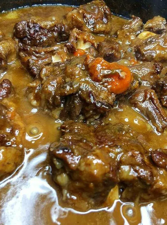 Smothered Oxtails