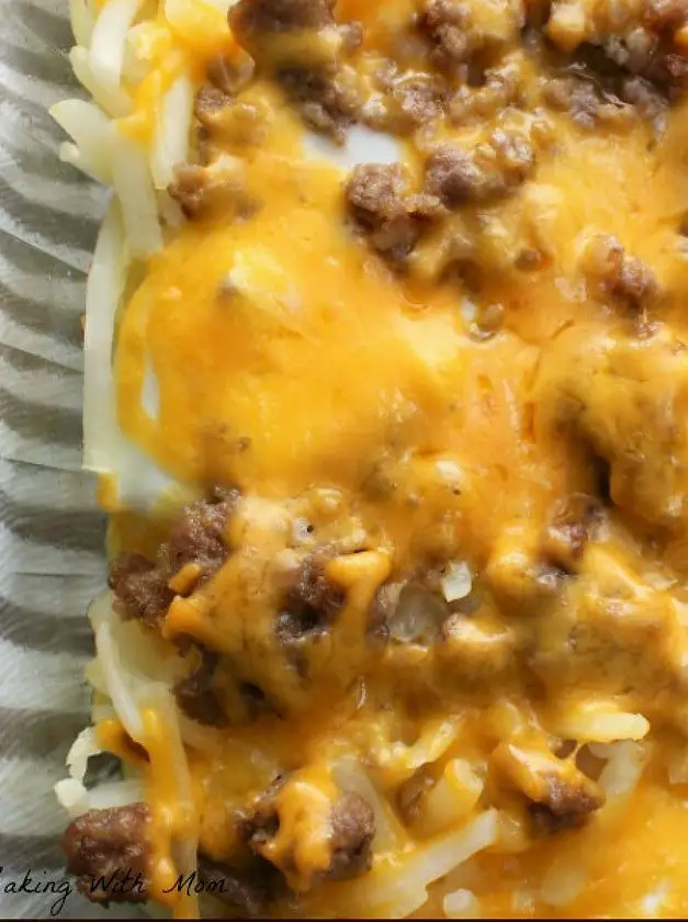 Cheesy Sausage Egg Hashbrown Casserole