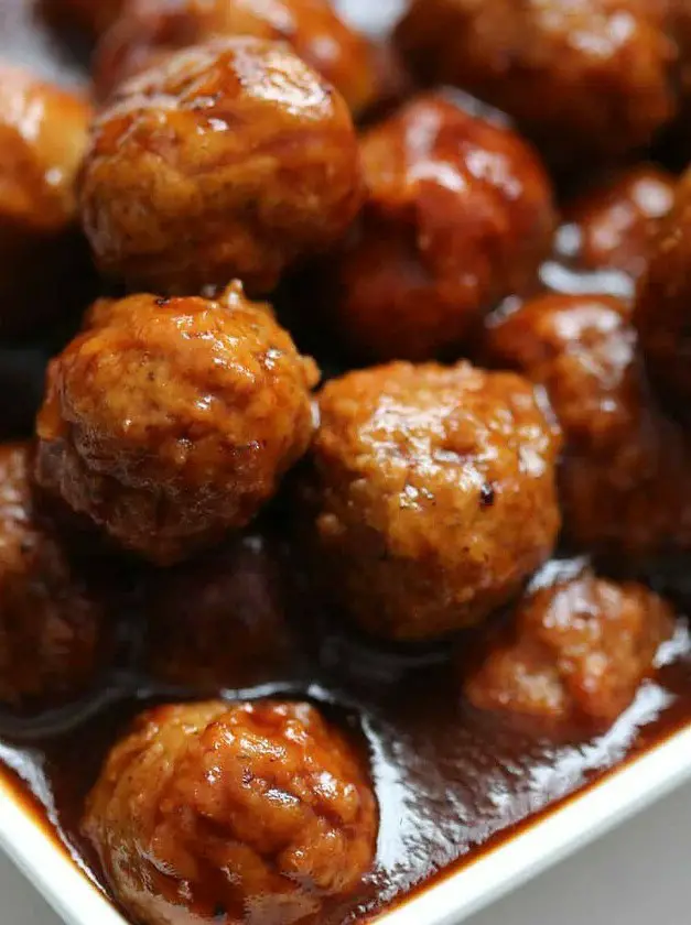 Crock Pot Cranberry Barbecue Meatballs