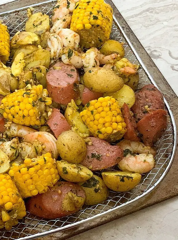 Air Fryer Shrimp Boil