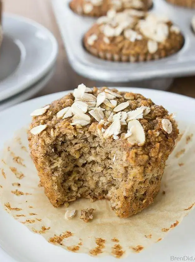 Healthy Oatmeal Muffins