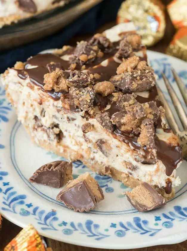 No Bake Peanut Butter Cup Pie