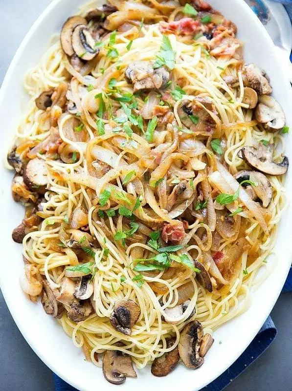 Spaghetti with Caramelized Onions, Mushrooms and Pancetta