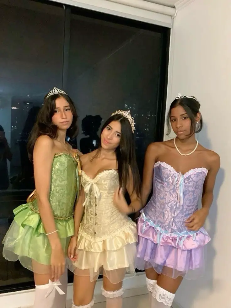 TIANA, BELLE, RAPUNZEL