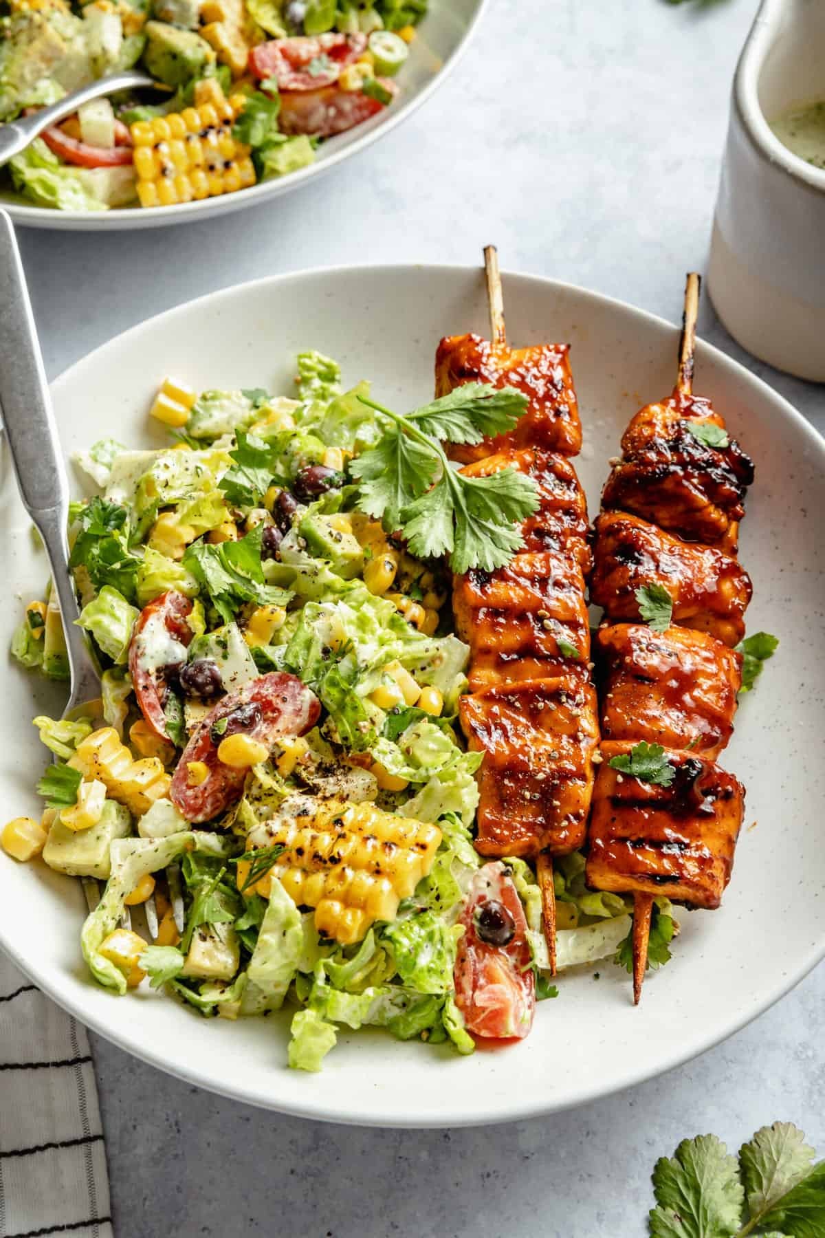 BBQ CHICKEN SKEWER SALAD