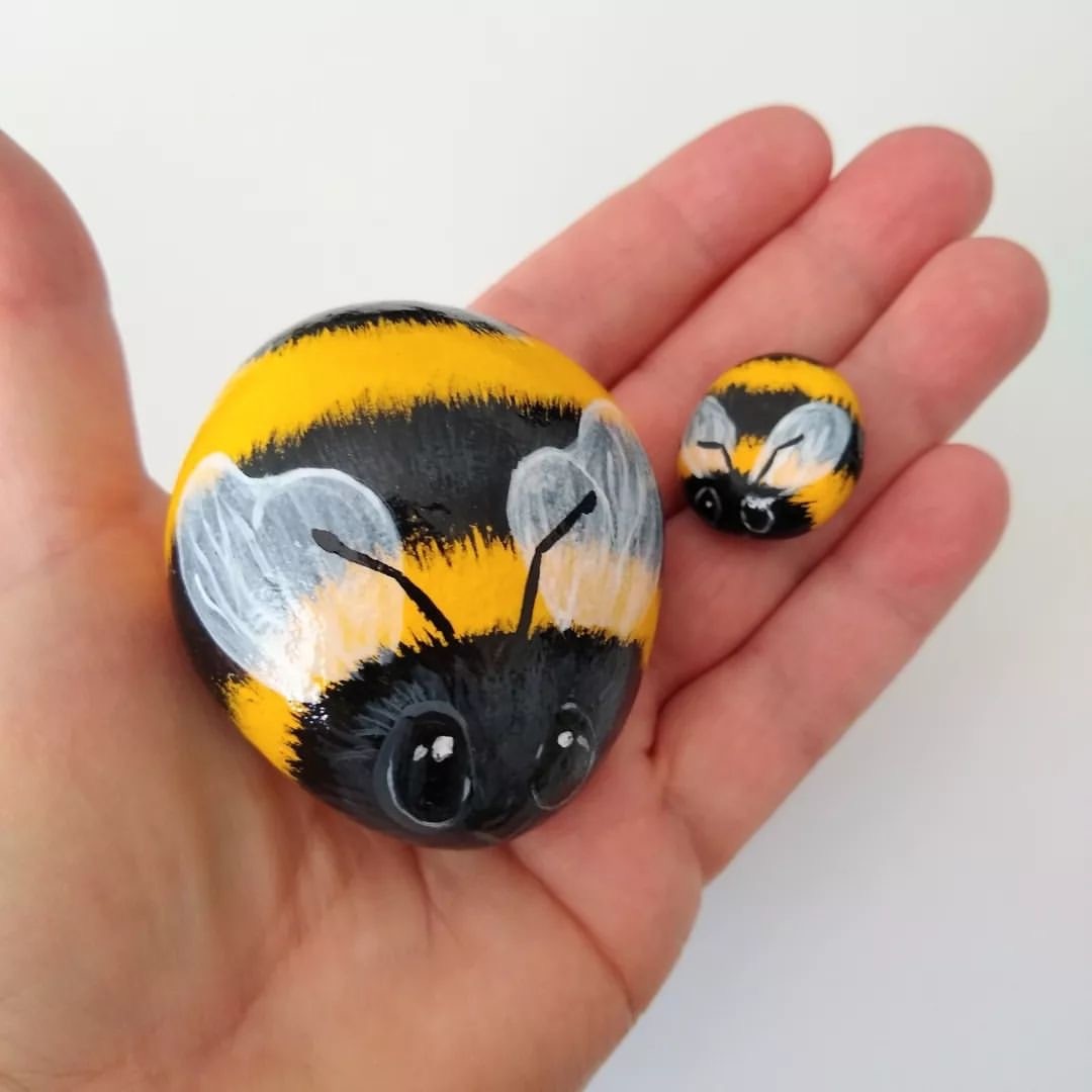 BEE ROCKS