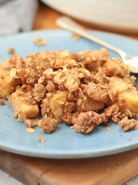 Pear and Apple Crumble